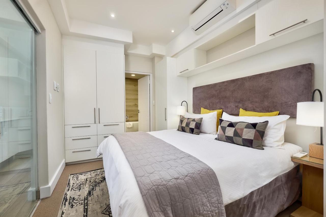 The Regency Apartment Hotel Menlyn Pretoria-Noord Dış mekan fotoğraf