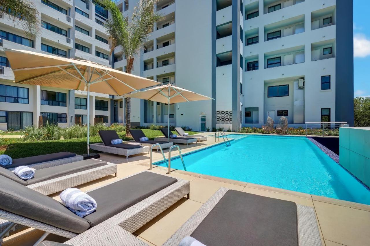 The Regency Apartment Hotel Menlyn Pretoria-Noord Dış mekan fotoğraf