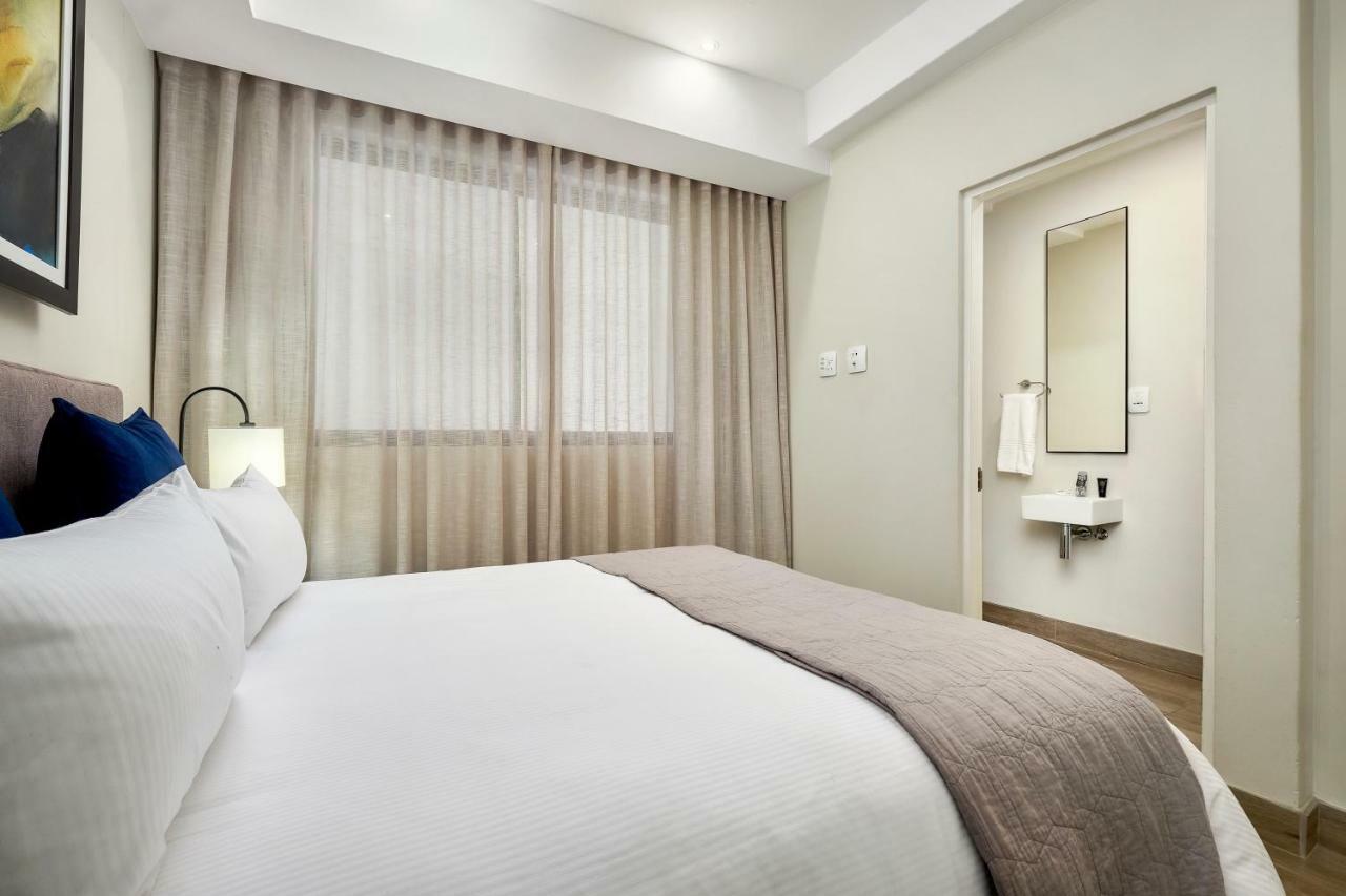The Regency Apartment Hotel Menlyn Pretoria-Noord Dış mekan fotoğraf