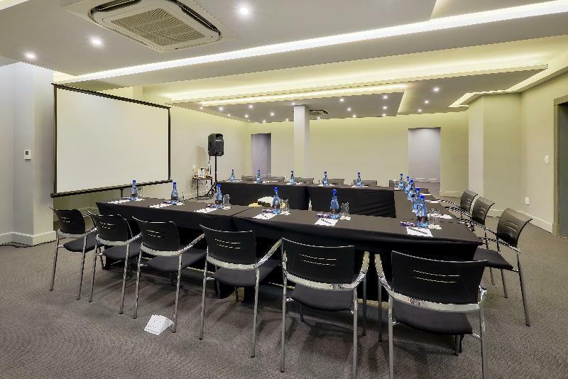 The Regency Apartment Hotel Menlyn Pretoria-Noord Dış mekan fotoğraf