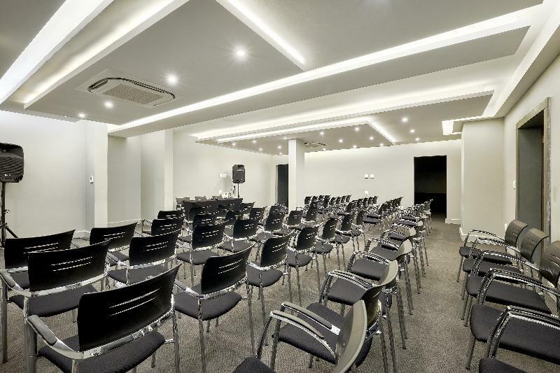 The Regency Apartment Hotel Menlyn Pretoria-Noord Dış mekan fotoğraf